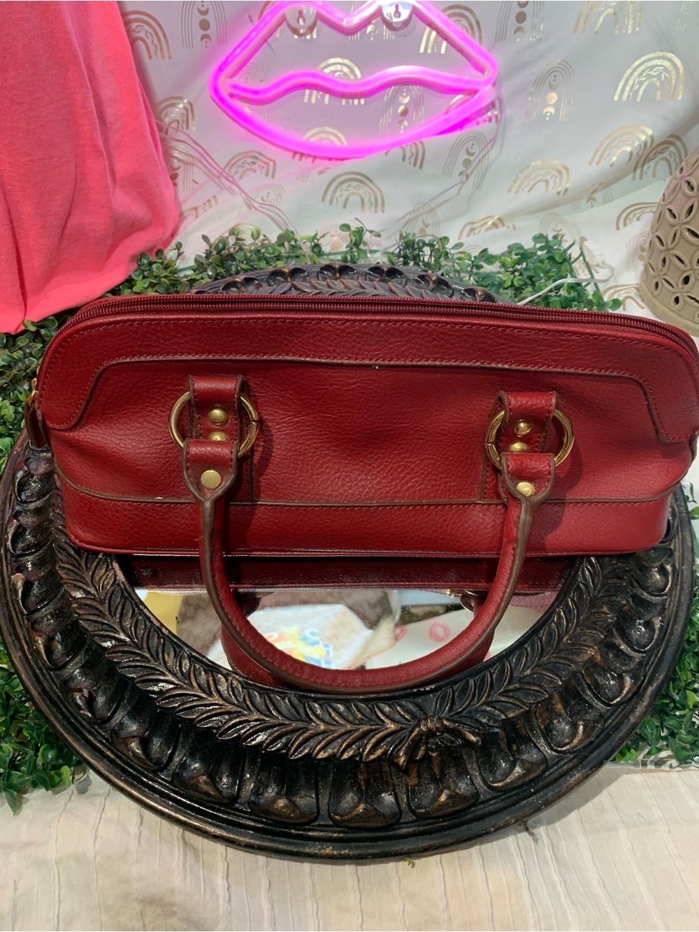 Red Studded Leather Handbag Bisou Bisou - Picture 2 of 6